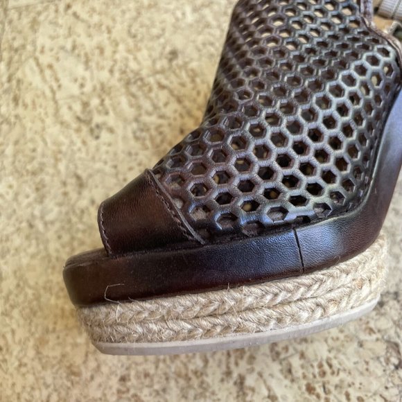 Classic brown perforated leather high heel platform Espadrilles sandals 8 38 NEW - Picture 5 of 9